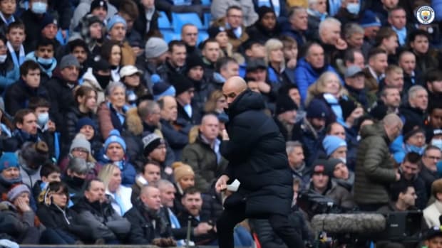 Pep cam: Guardiola on the touchline vs Chelsea